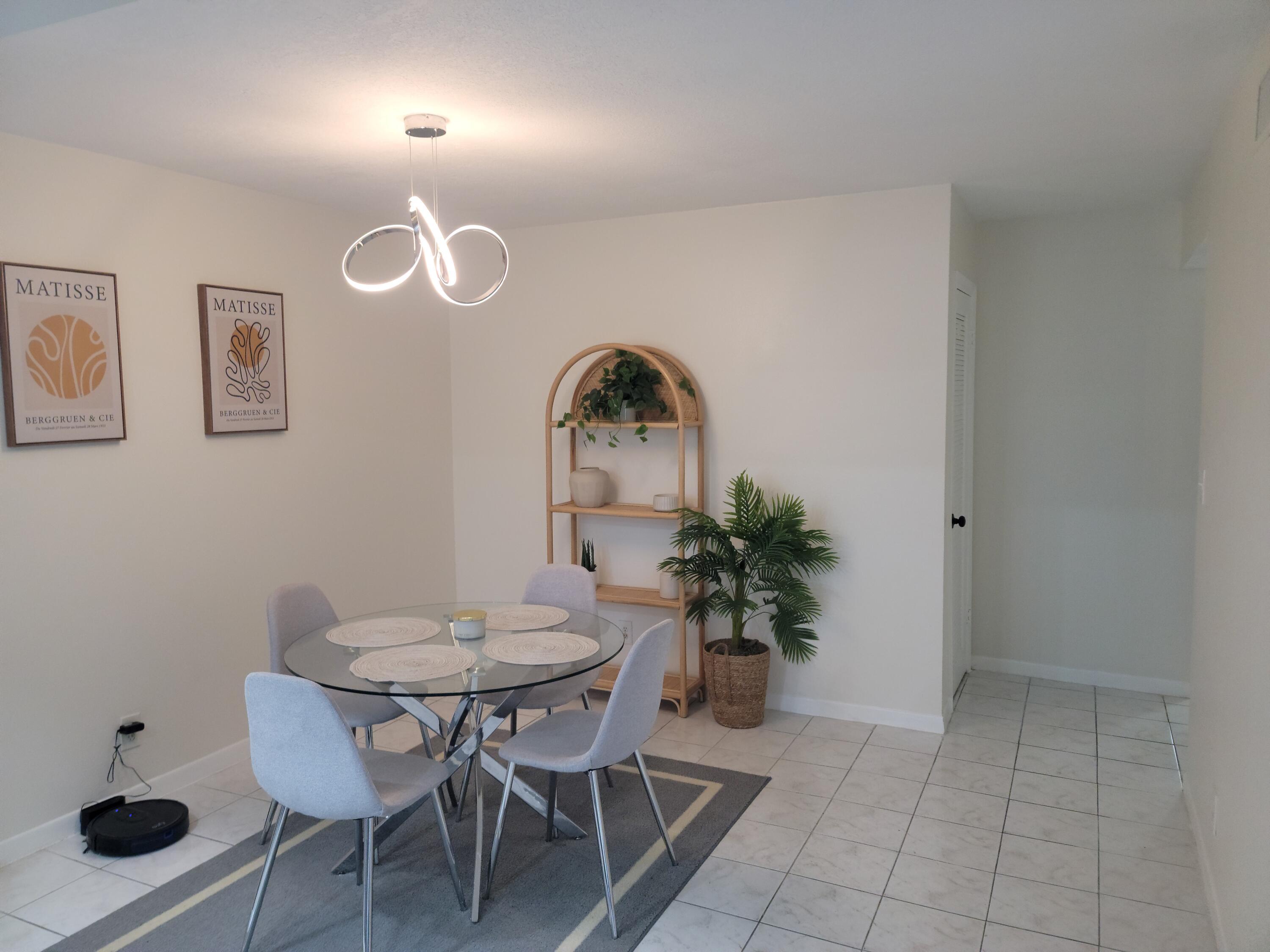 1301 Northwest 12th Avenue, Unit 411A Boca Raton, FL 33486 - Photo 12 of 32 DINING RM