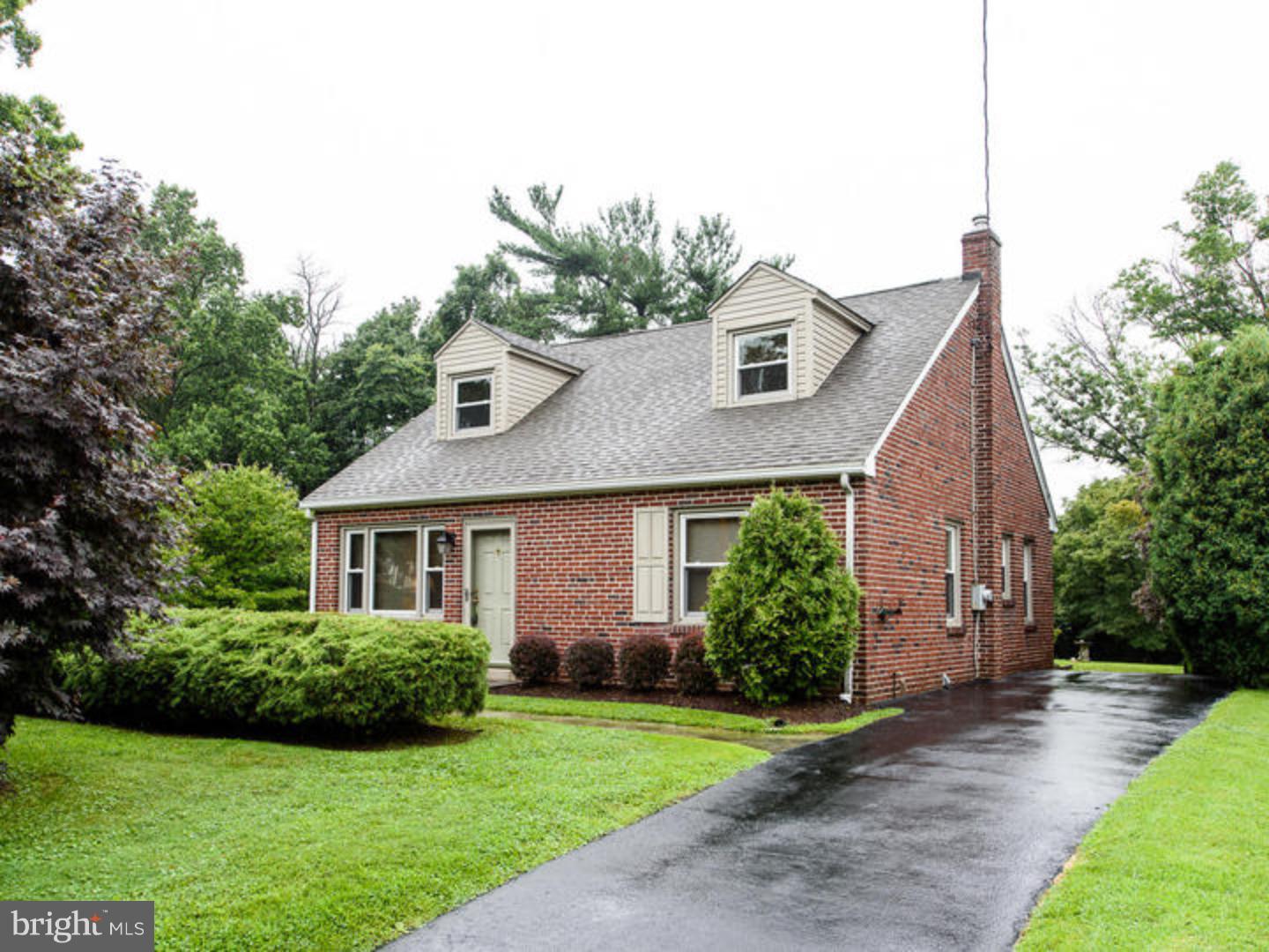 474 Lawrence Road Broomall, PA 19008 - Photo 2 of 25