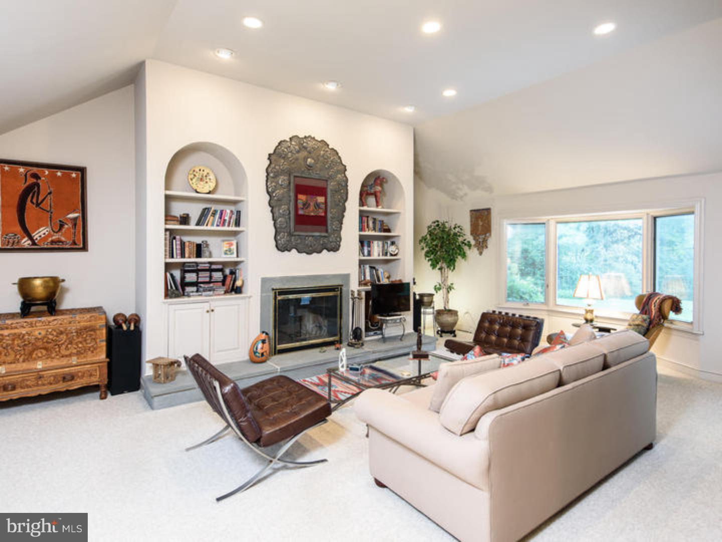 474 Lawrence Road Broomall, PA 19008 - Photo 9 of 25