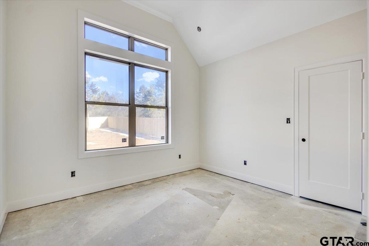 302 Heath Circle Tyler, TX 75703 - Photo 5 of 15