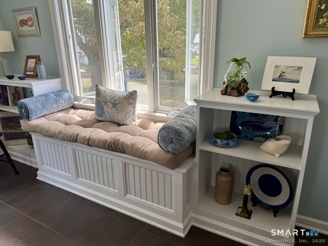 82 Menunketesuck Road Westbrook, CT 06498 - Photo 11 of 24 Gallery Image 11