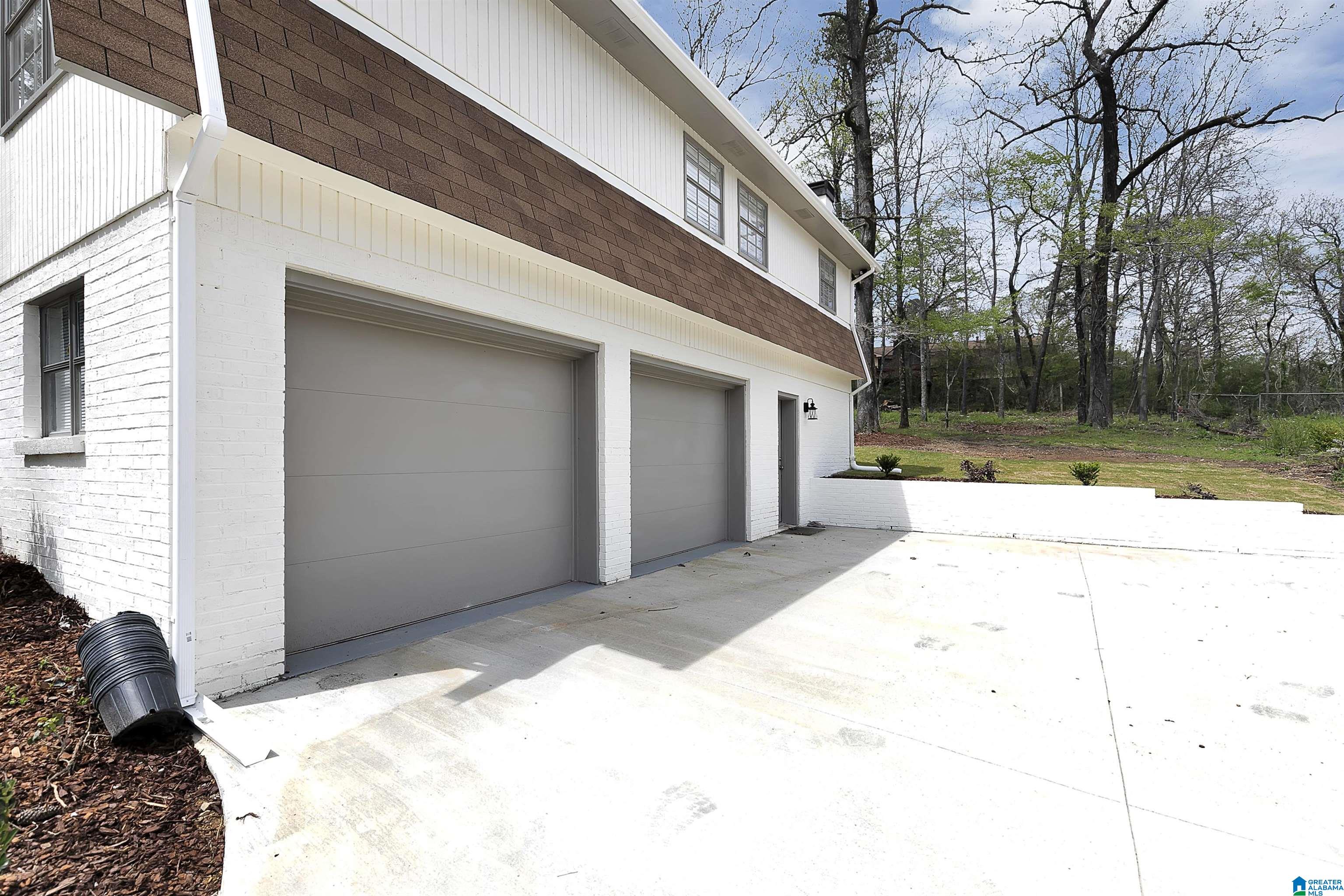 324 Fox Glen Road Northwest Birmingham, AL 35215 - Photo 9 of 29