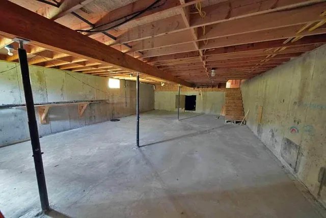 $384,500 | 112 Mcdonald Road, Littleton, ME 04730