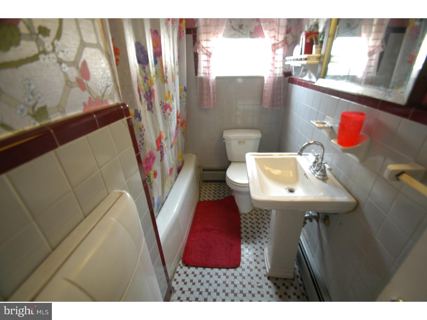 1009 Ripley Street Philadelphia, PA 19111 - Photo 14 of 17 Gallery Image 14