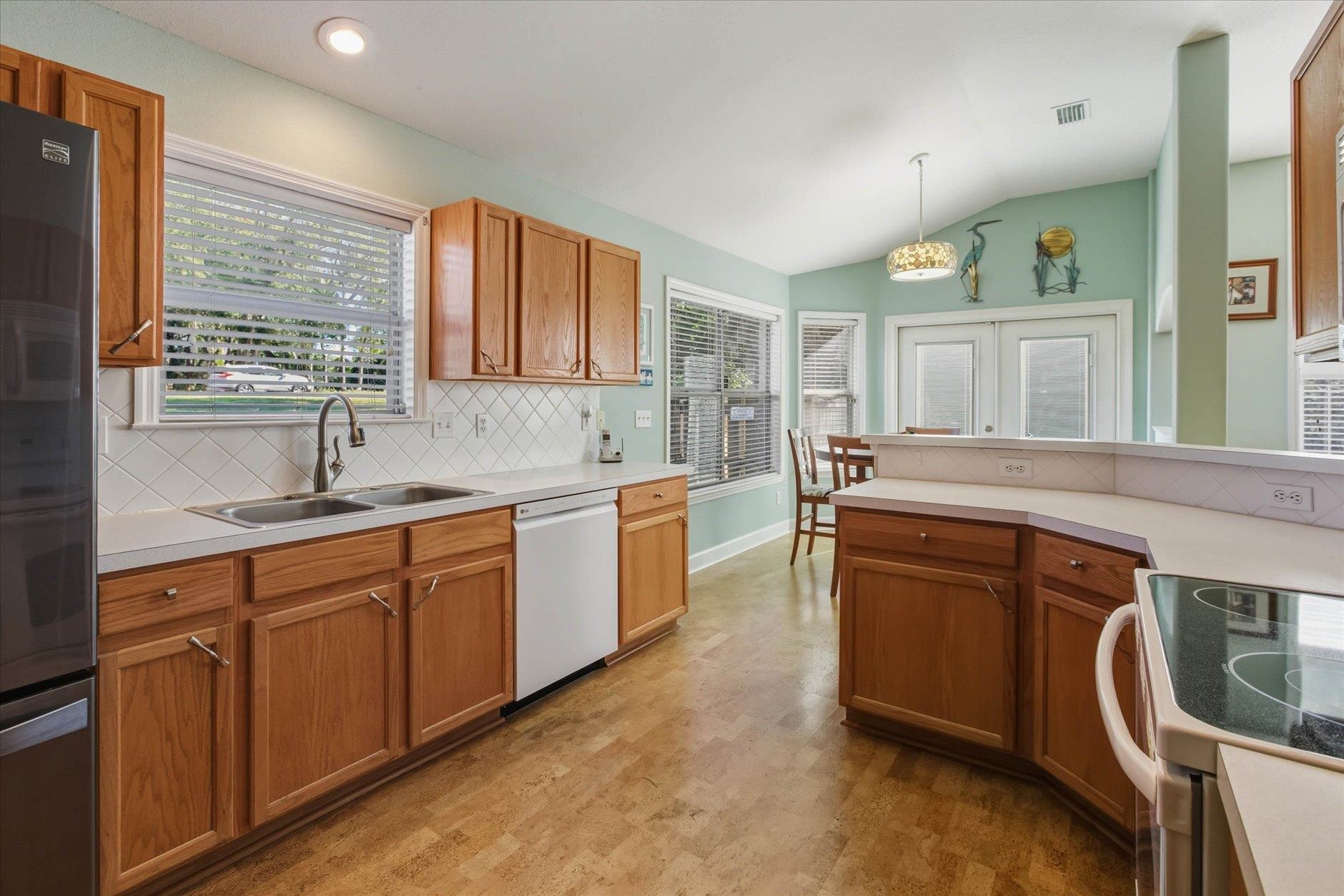 4779 Planters Ridge Drive Tallahassee, FL 32311 - Photo 18 of 40