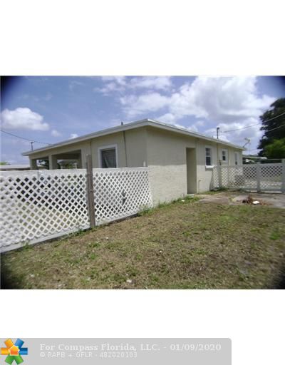 191 West 35th Street Riviera Beach, FL 33404 - Photo 14 of 15 Exterior Back