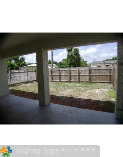 191 West 35th Street Riviera Beach, FL 33404 - Photo 15 of 15 Exterior Back