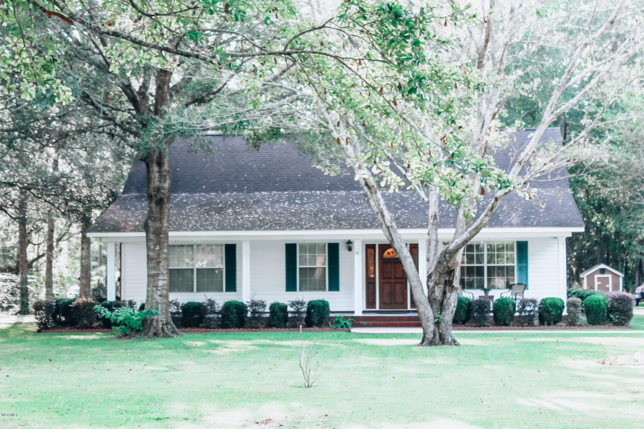 17331 Della Roper Road East Moss Point, MS 39562 - Photo 1 of 29 IMG_2614