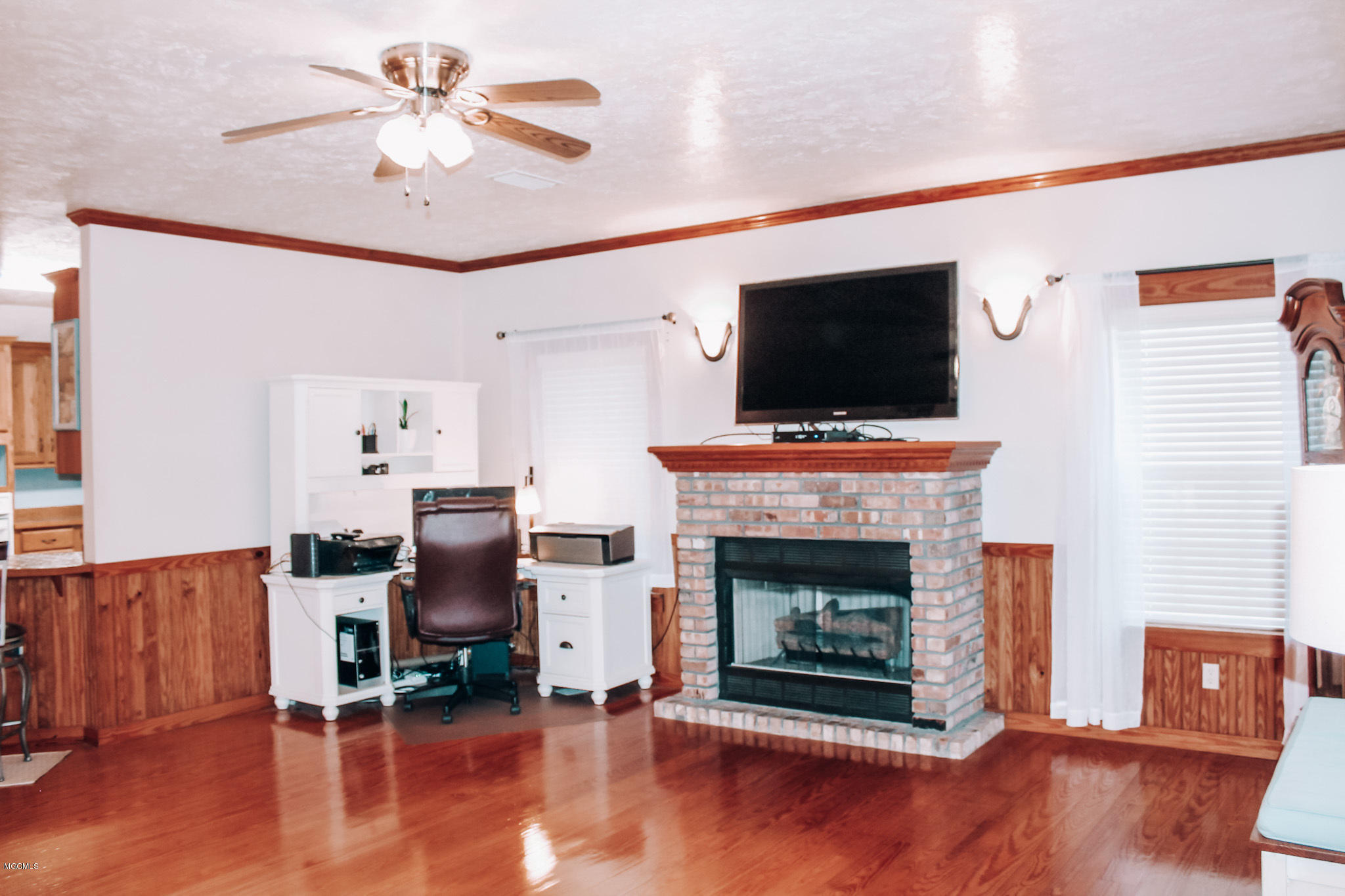 17331 Della Roper Road East Moss Point, MS 39562 - Photo 6 of 29 IMG_2615