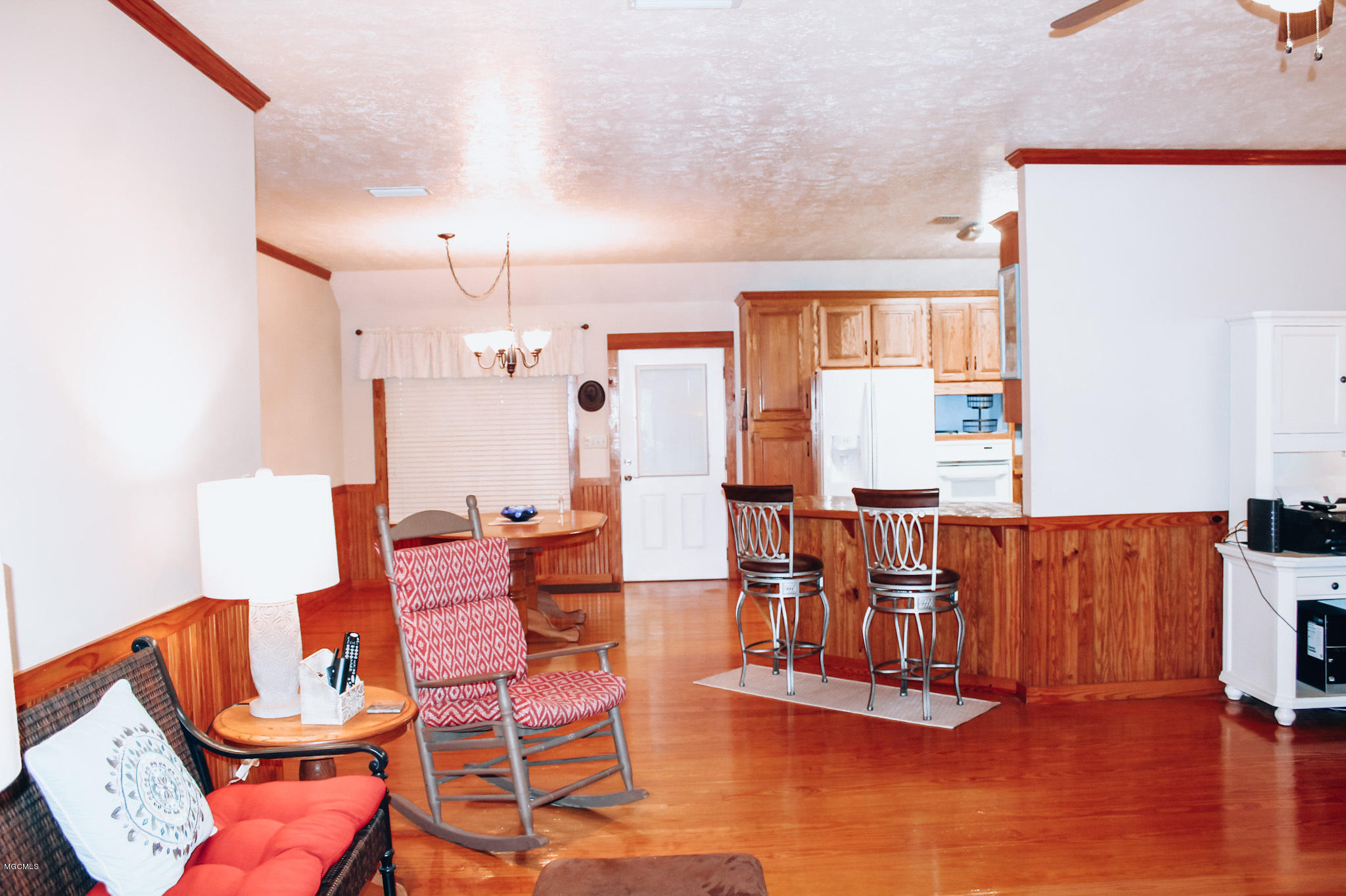 17331 Della Roper Road East Moss Point, MS 39562 - Photo 7 of 29 IMG_2617