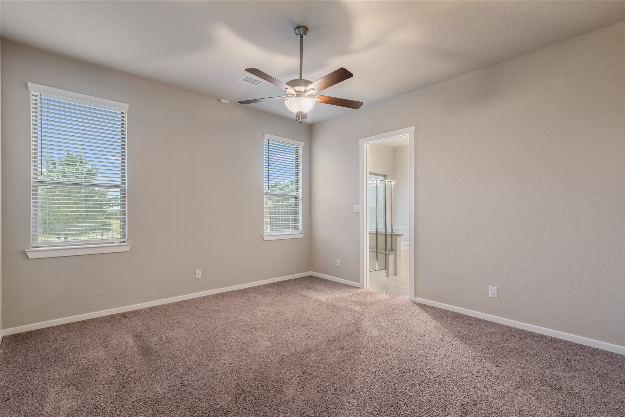 4702 Primrose Valley Lane Fulshear, TX 77441 - Photo 14 of 37