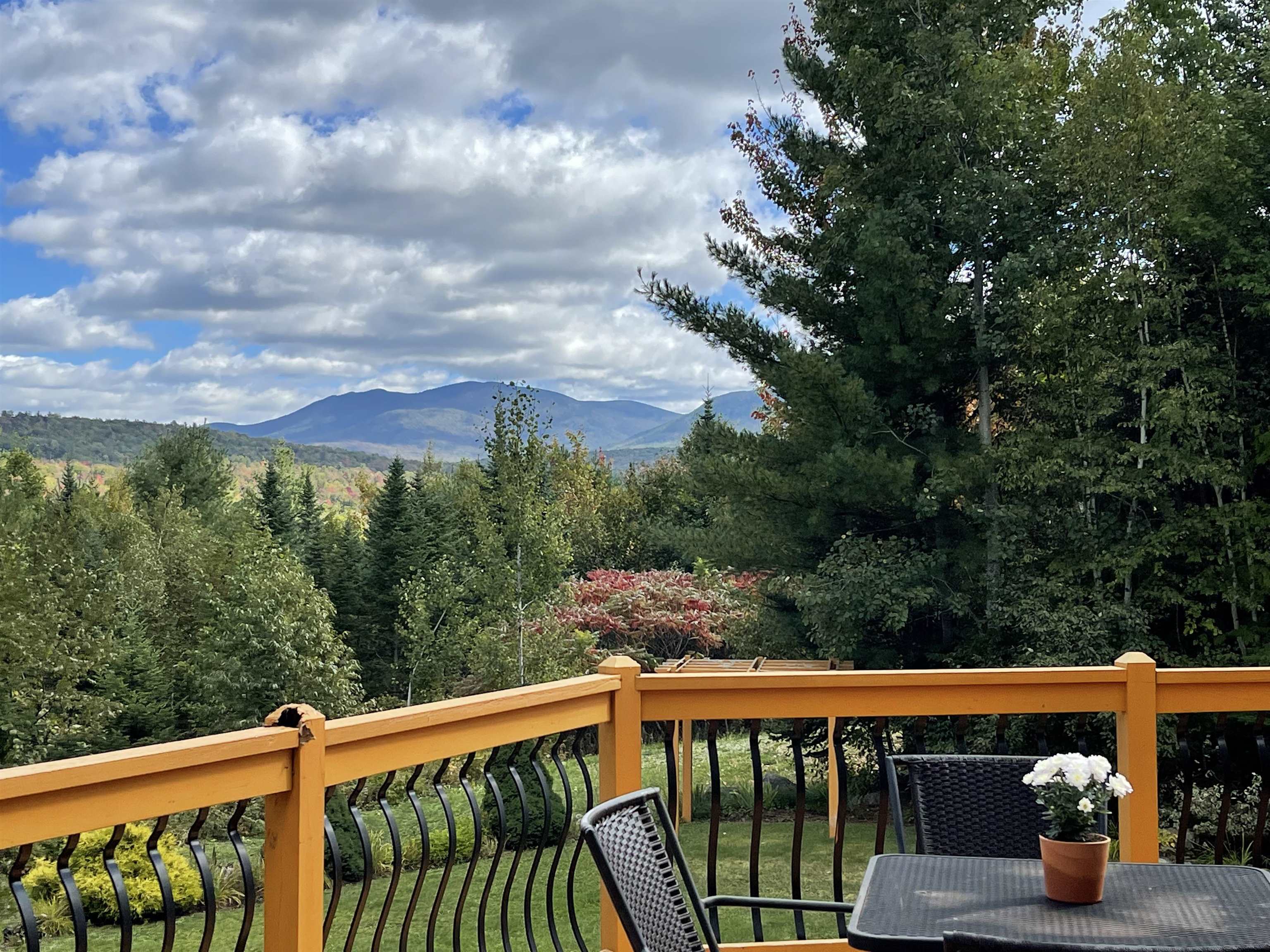 3249 Main Street Bethlehem, NH 03574 - Photo 6 of 40