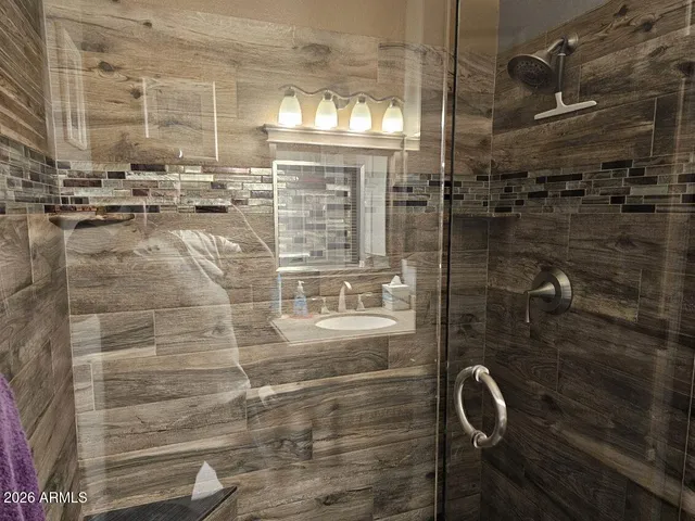 $445,000 | 285 West Washington Avenue, Gilbert, AZ 85233