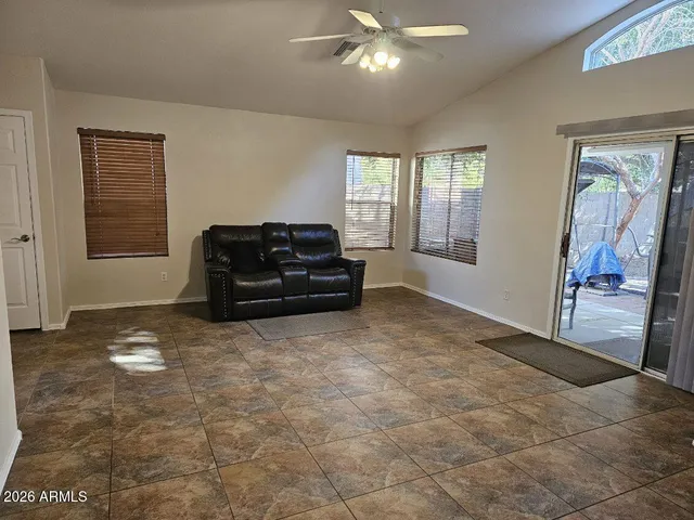 $445,000 | 285 West Washington Avenue, Gilbert, AZ 85233