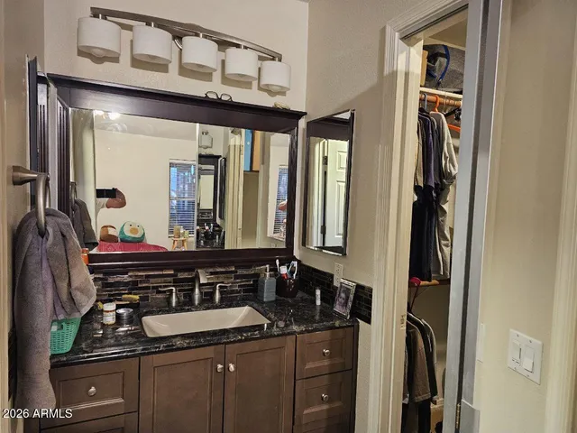 $445,000 | 285 West Washington Avenue, Gilbert, AZ 85233