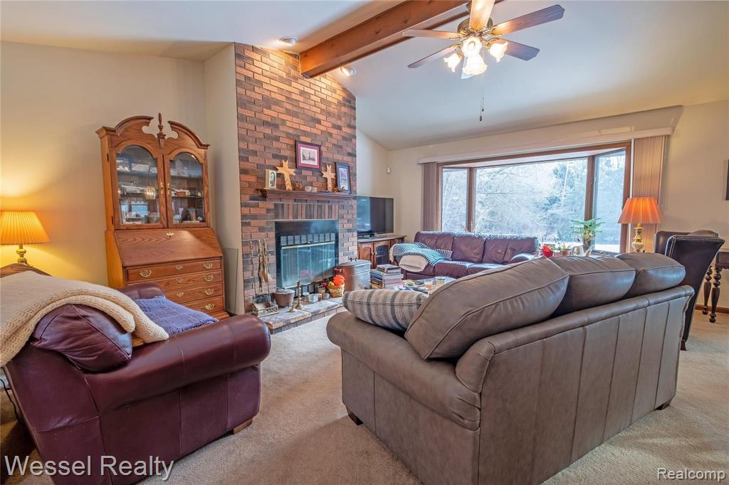 52470 Hayes Road Macomb, MI 48042 - Photo 21 of 25