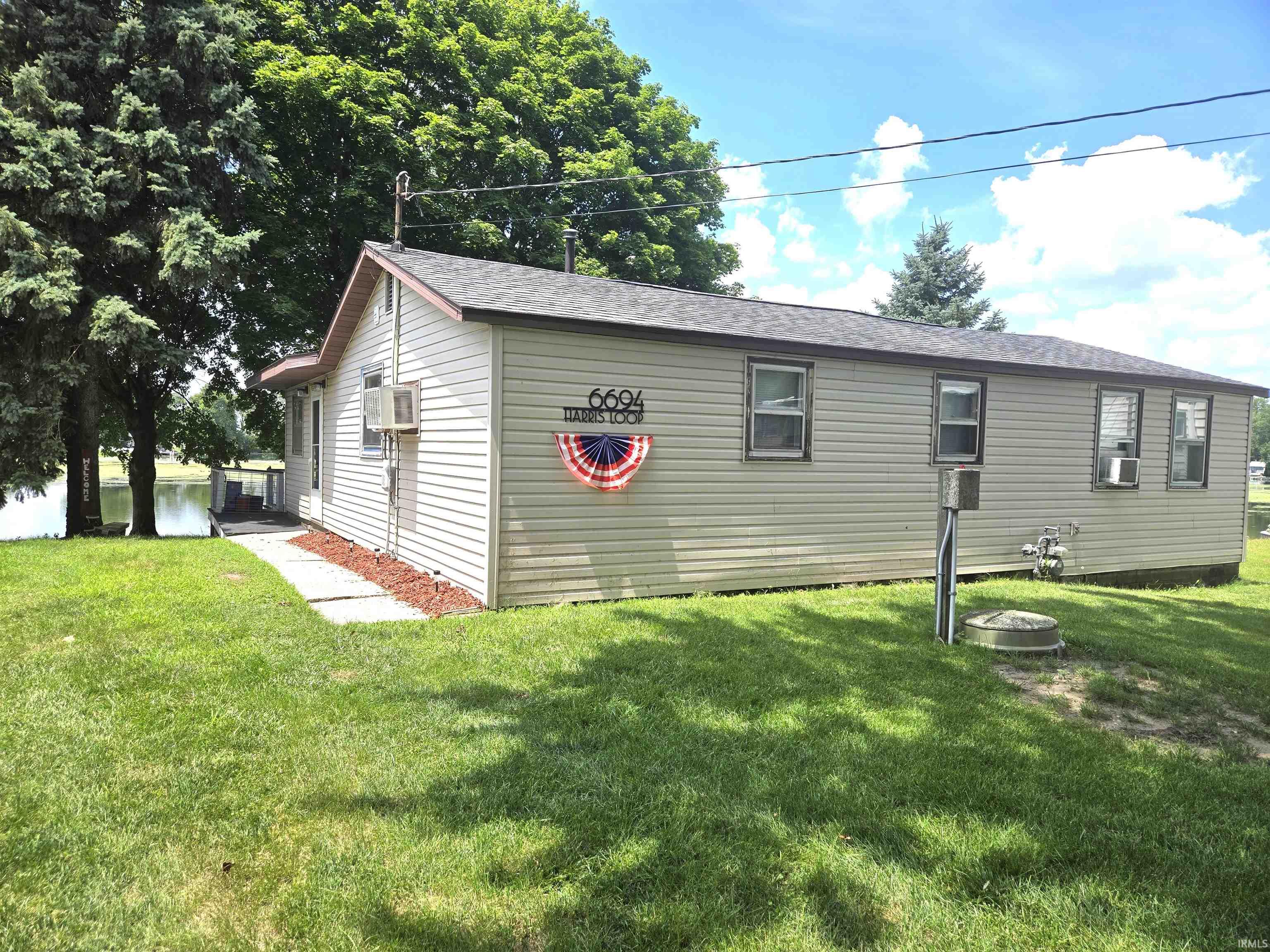 6694 North Harris Loop Monon, IN 47959 - Photo 2 of 24