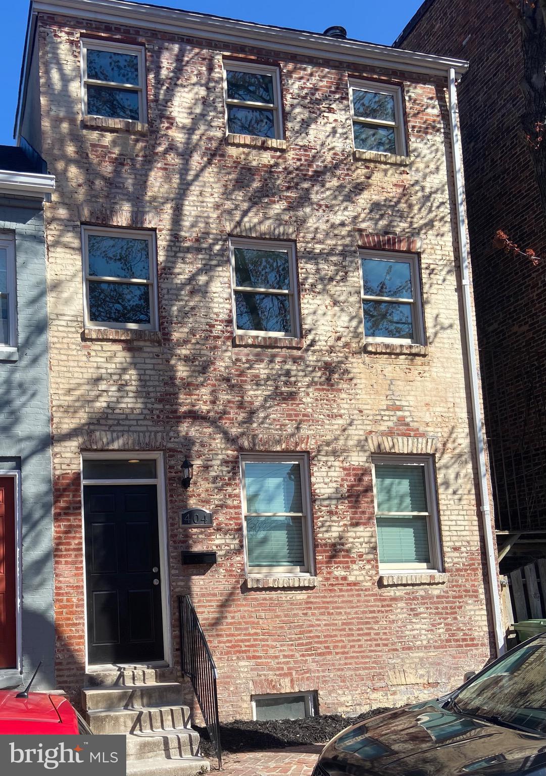 404 George Street Baltimore, MD 21201 - Photo 1 of 24 Gallery Image 1