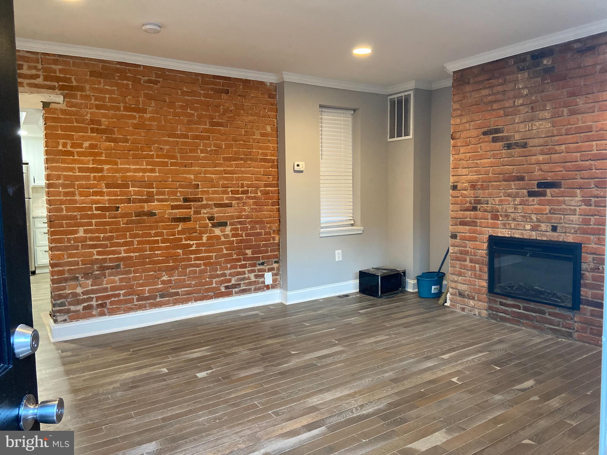 404 George Street Baltimore, MD 21201 - Photo 4 of 24 Gallery Image 4