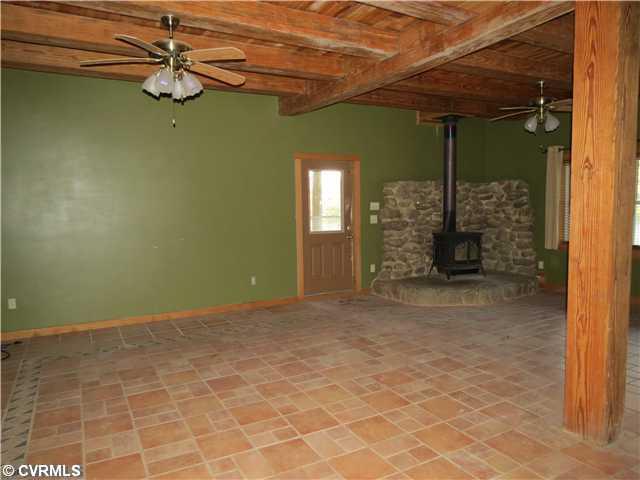 518 Rains Lane Cardinal, VA 23025 - Photo 3 of 21