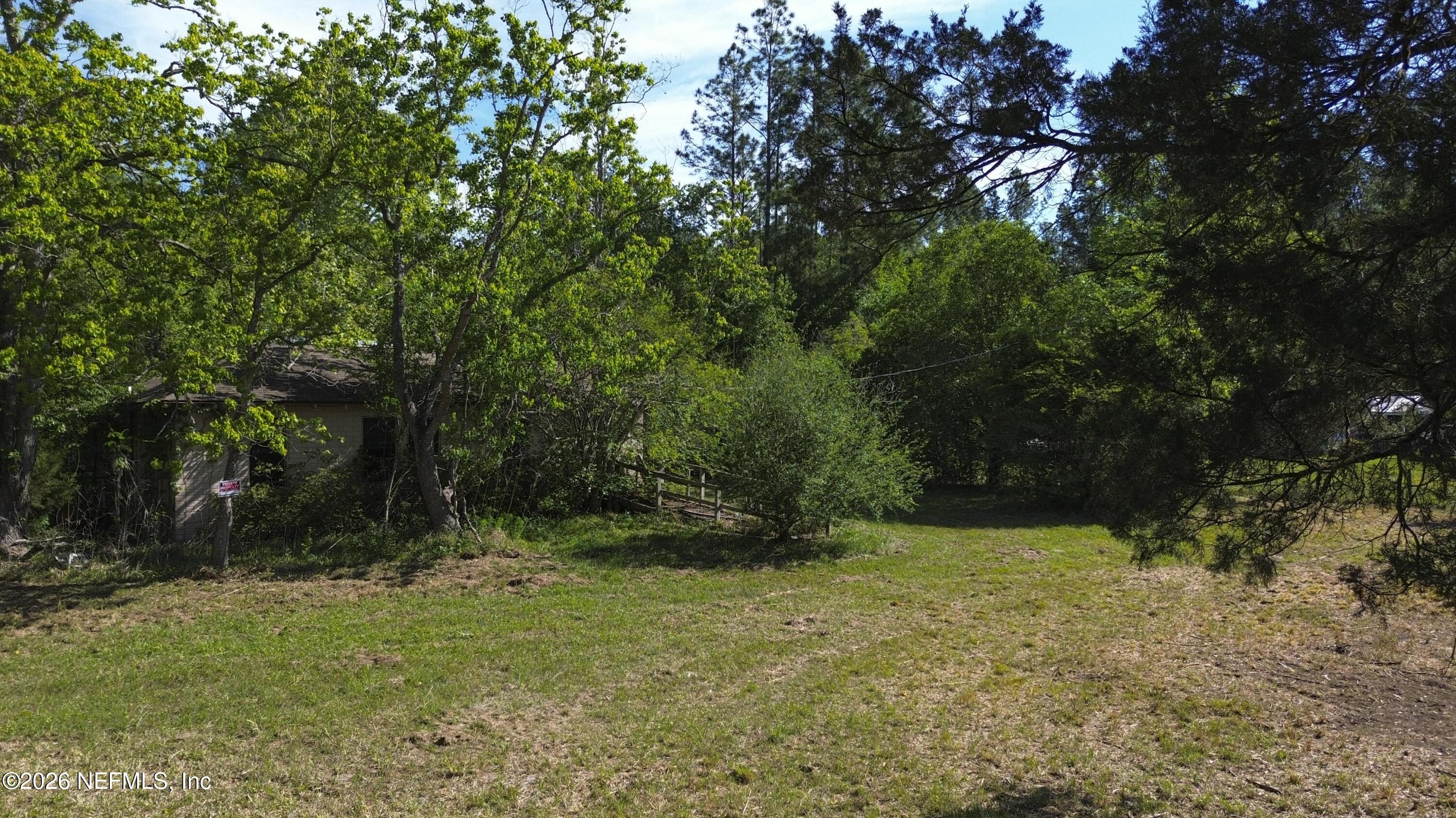 36507 Pratt Siding Road Callahan, FL 32011 - Photo 11 of 14 a view of backyard with green space