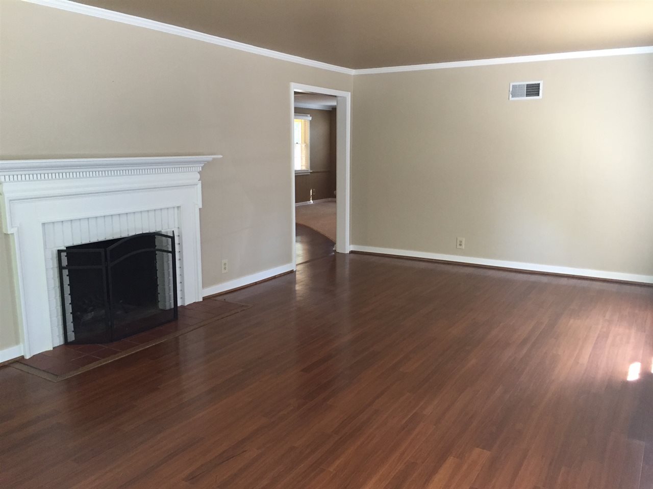 708 Hawthorne Road New Castle, IN 47362 - Photo 2 of 25 Gallery Image 2