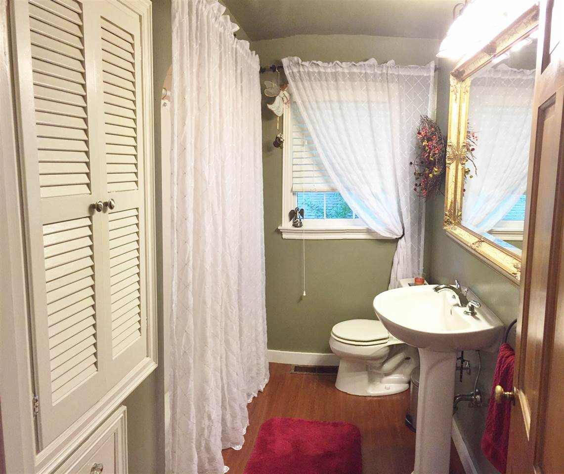 708 Hawthorne Road New Castle, IN 47362 - Photo 17 of 25 Gallery Image 17