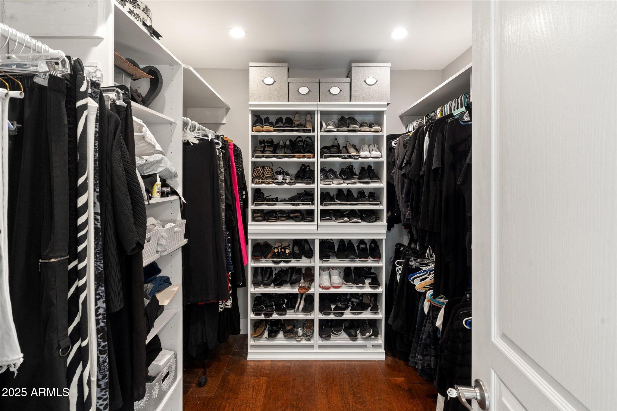 6333 North Scottsdale Road, Unit 5 Scottsdale, AZ 85250 - Photo 17 of 39 Closet 1 of 2 in Primary