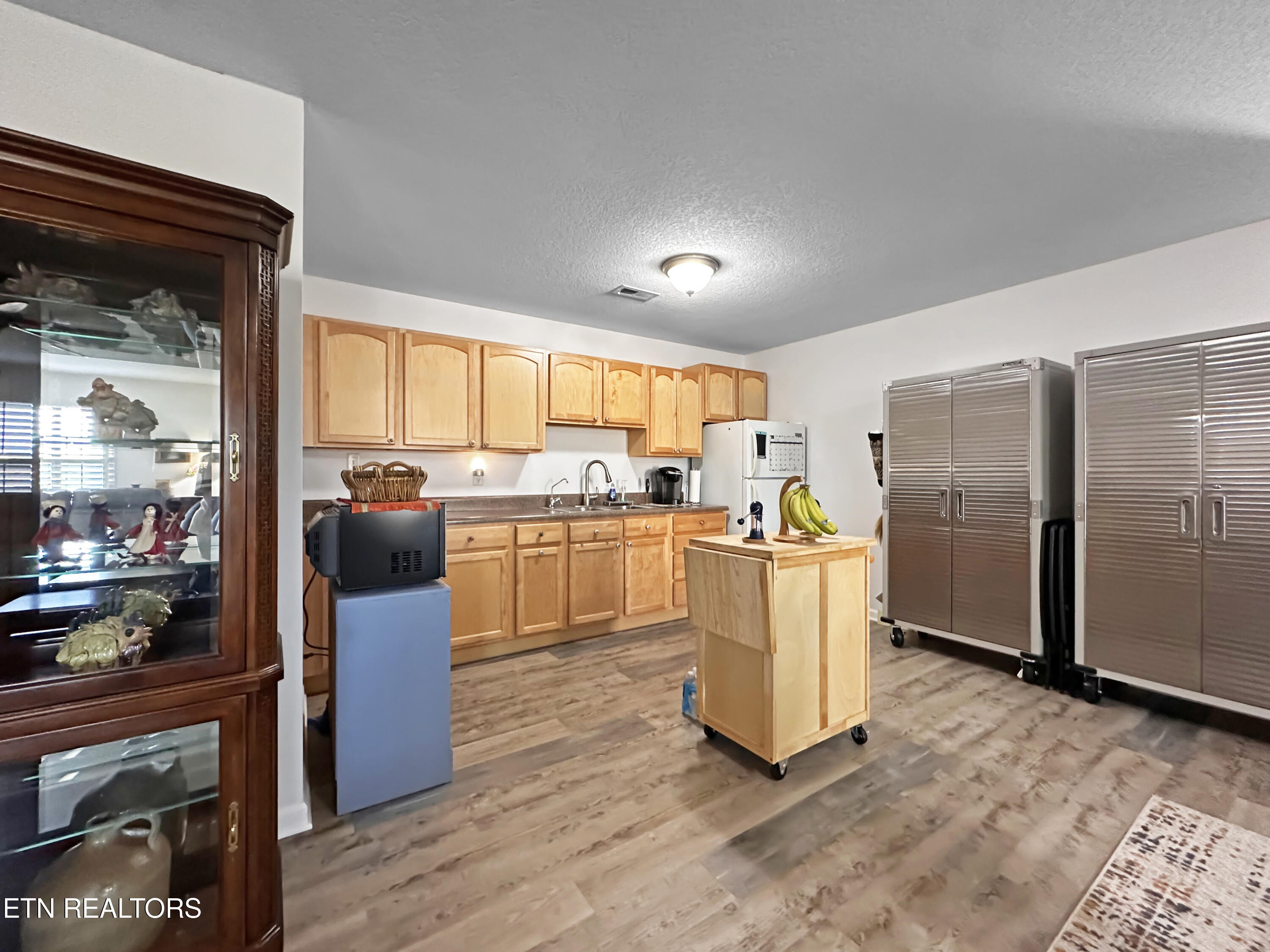 7341 Fort Apache Road Corryton, TN 37721 - Photo 28 of 28 Basement Kitchenette