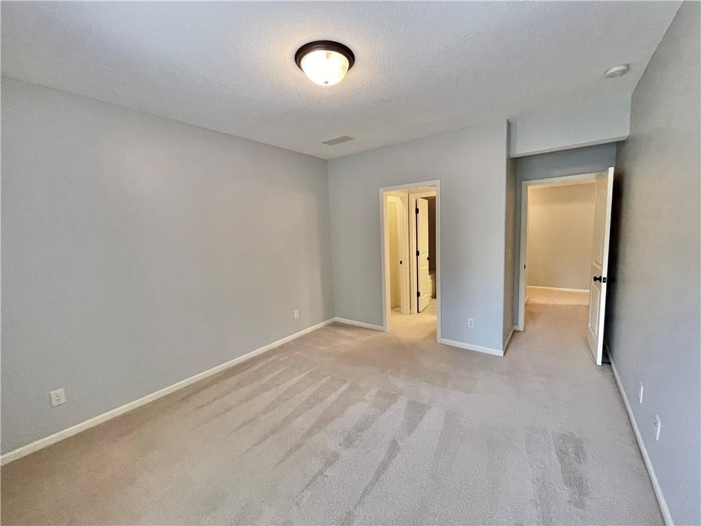 8636 North Utica Road Kansas City, MO 64153 - Photo 25 of 40