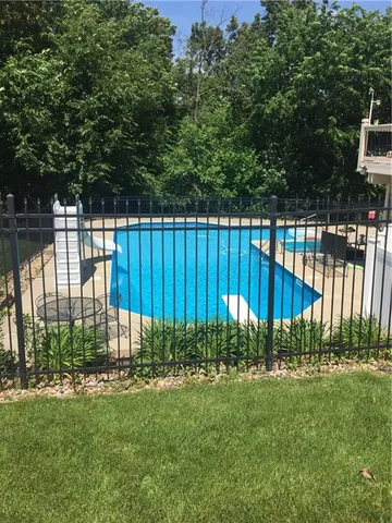 $524,900 | 8636 North Utica Road, Kansas City, MO 64153