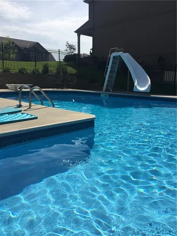 $524,900 | 8636 North Utica Road, Kansas City, MO 64153