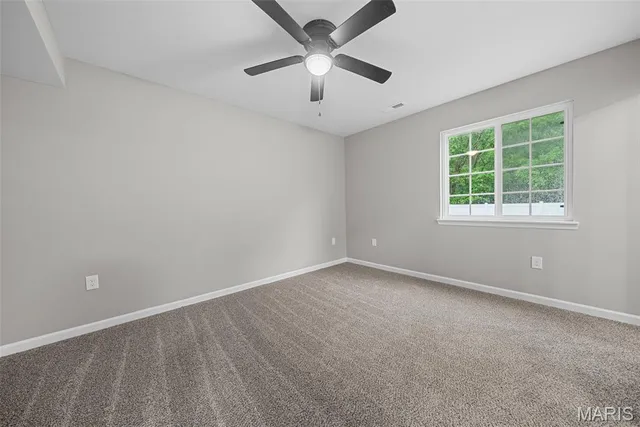 $332,200 | 103 Jimmy H Drive, Jonesburg, MO 63351