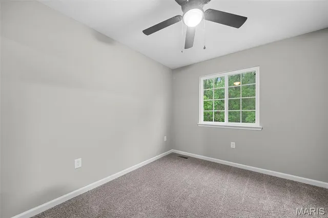 $332,200 | 103 Jimmy H Drive, Jonesburg, MO 63351