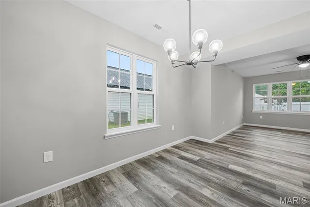 $332,200 | 103 Jimmy H Drive, Jonesburg, MO 63351