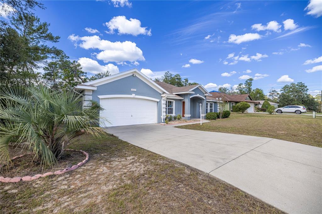 16026 Southwest 49th Ct Road Ocala, FL 34473 - Photo 2 of 48 Gallery Image 2