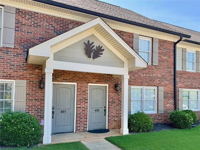 $352,500 | 209 Calhoun Street, Unit 402, Clemson, SC 29631