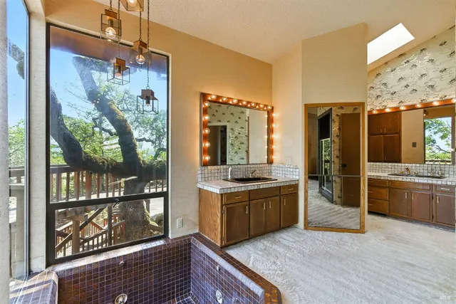 $1,440,000 | 4870 Bennett Valley Road, Santa Rosa, CA 95404