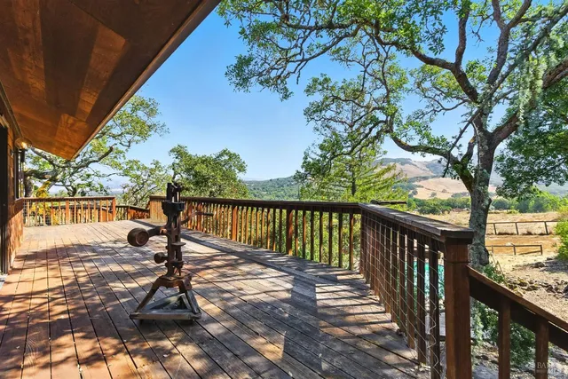 $1,440,000 | 4870 Bennett Valley Road, Santa Rosa, CA 95404