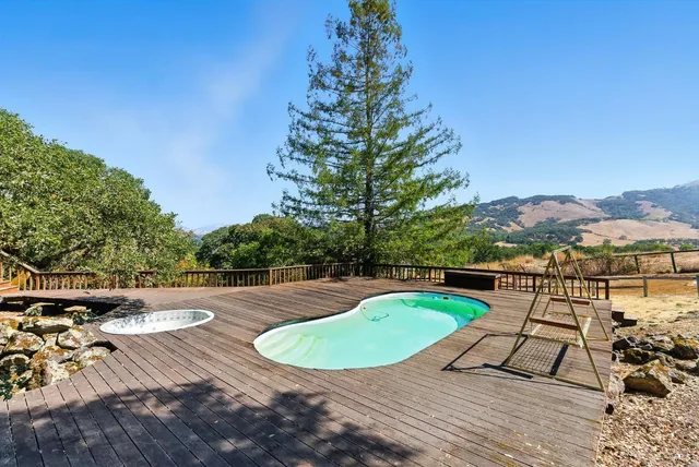 $1,440,000 | 4870 Bennett Valley Road, Santa Rosa, CA 95404