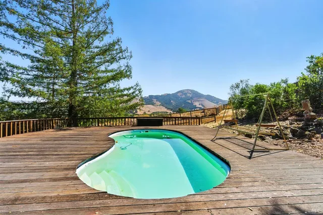 $1,440,000 | 4870 Bennett Valley Road, Santa Rosa, CA 95404