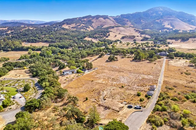 $1,440,000 | 4870 Bennett Valley Road, Santa Rosa, CA 95404