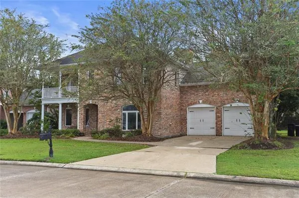 $515,000 | 50 Fairway Oaks Drive, New Orleans, LA 70131