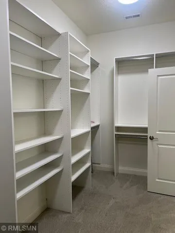 $675,000 | 5014 Dale Ridge Road, Woodbury, MN 55129