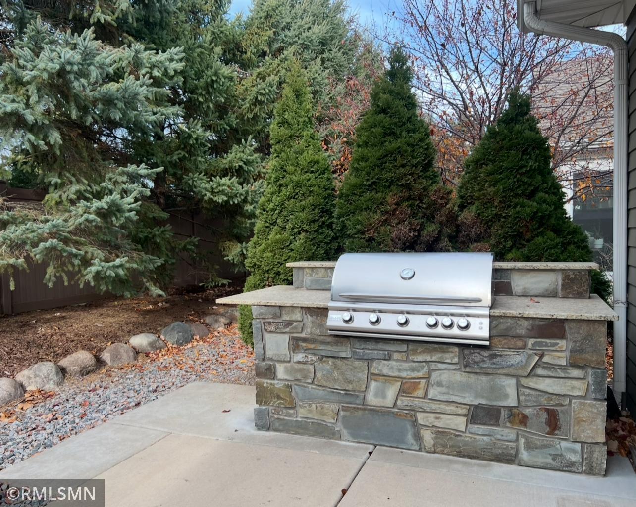 5014 Dale Ridge Road Woodbury, MN 55129 - Photo 25 of 26