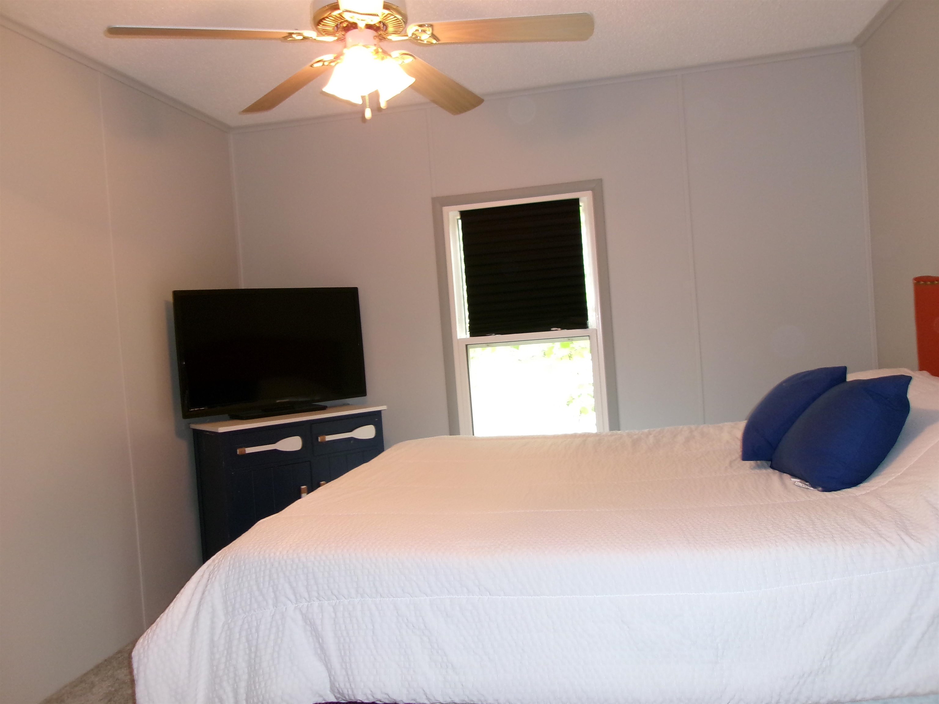 4490 Ridgeway Trail Lake, MI 48632 - Photo 4 of 32