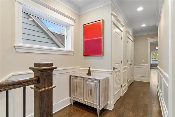 $1,725,000 | 1924 West Farragut Avenue, Chicago, IL 60640