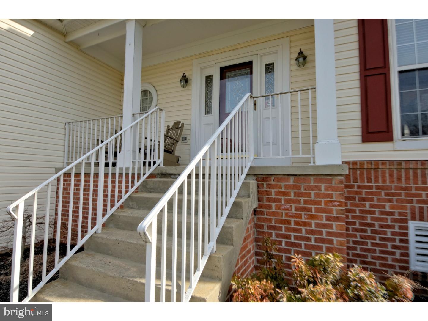 28 Avalon Road Pennington, NJ 08534 - Photo 2 of 25 Gallery Image 2