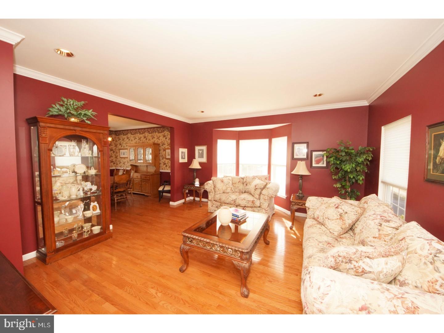 28 Avalon Road Pennington, NJ 08534 - Photo 6 of 25 Gallery Image 6