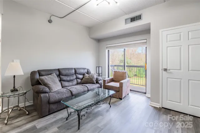 $169,000 | 211 Heritage Boulevard, Unit 402, Fort Mill, SC 29715